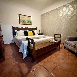 Autumn In Antigua Boutique Bnb